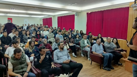 Bağımlılıkla Mücadele kapsamında "Narko Gençlik" Semineri